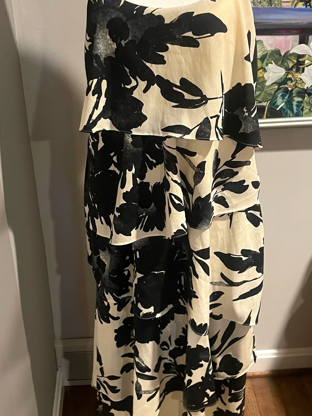 Old Navy Black and Cream Floral Tiered Maxi Flowy Easy-To-Wear Dress. Lovely.